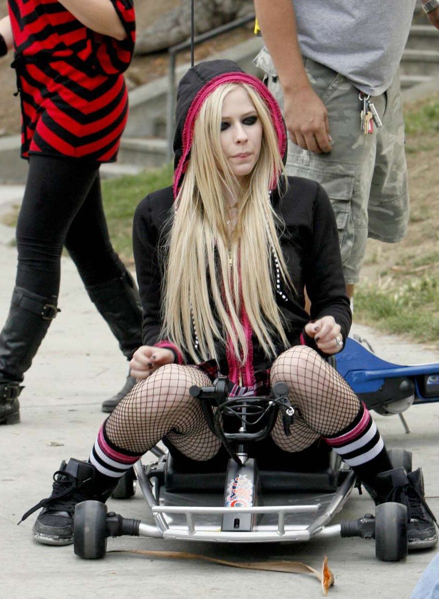 Avril Lavigne Pmv Adult Excellent Pics Website